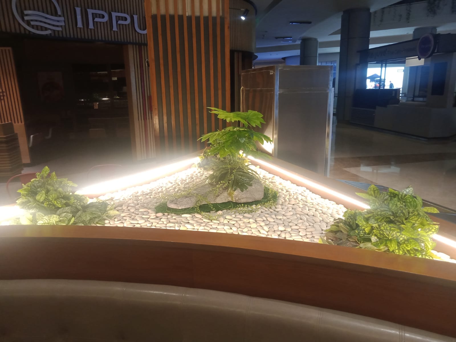 Tanaman Hias / Artificial Plant 